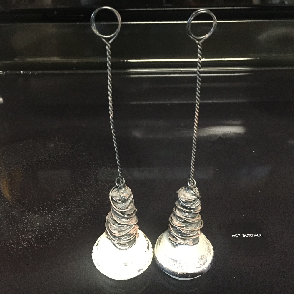 2 photo clip stands